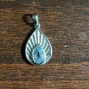 Aura Pendant-Blue Swiss Topaz Pendant-Excellent Condition-Barely Worn